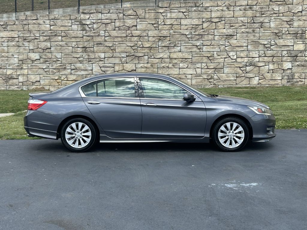 2013 Honda Accord Image 3