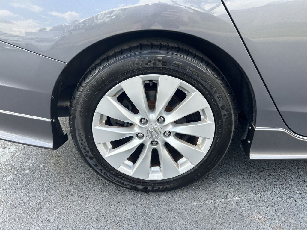 2013 Honda Accord Image 6