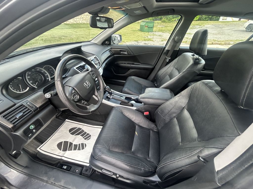 2013 Honda Accord Image 10