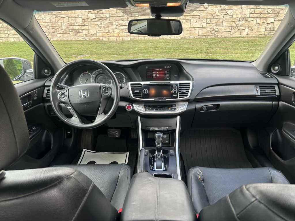 2013 Honda Accord Image 15