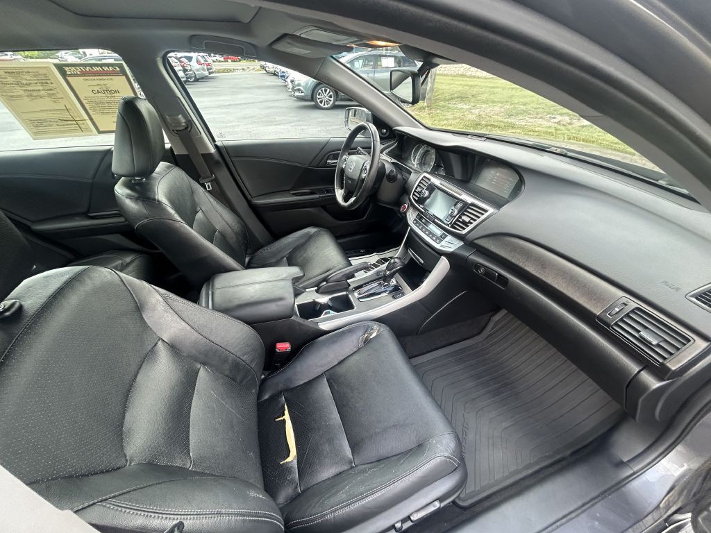 2013 Honda Accord Image 19