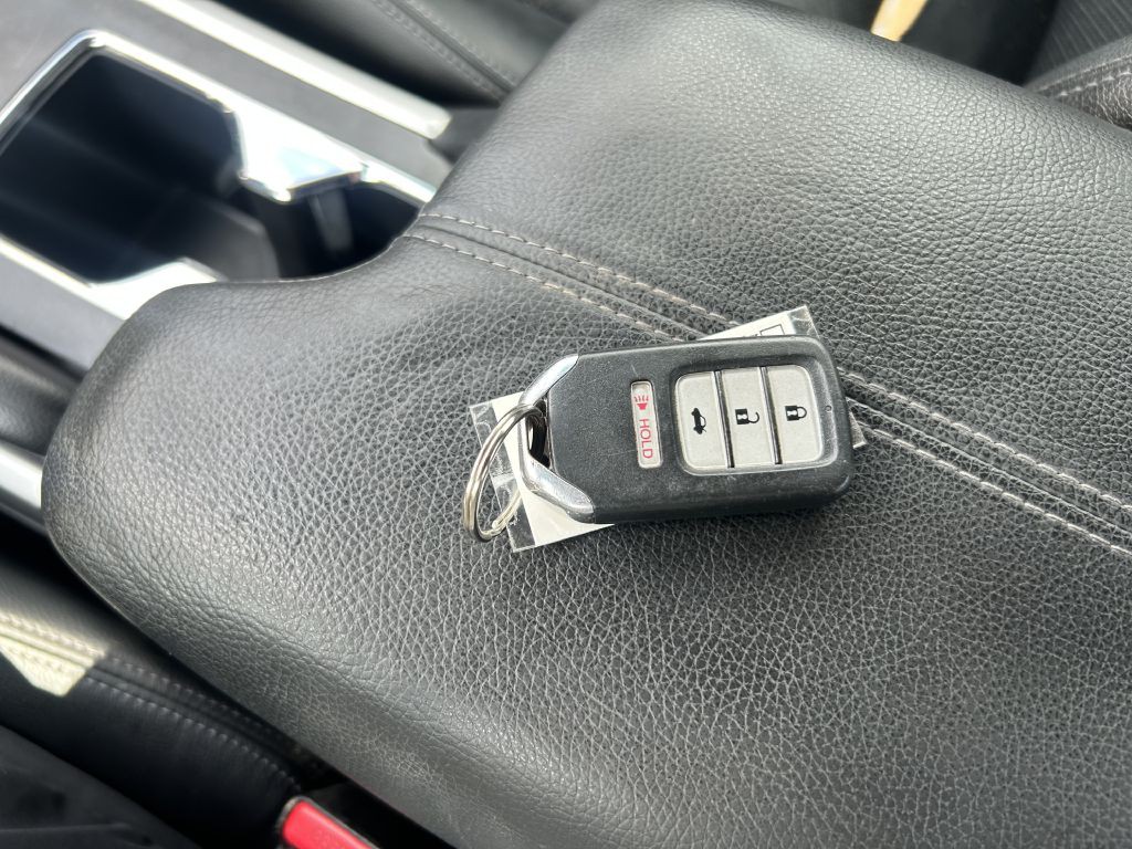 2013 Honda Accord Image 23