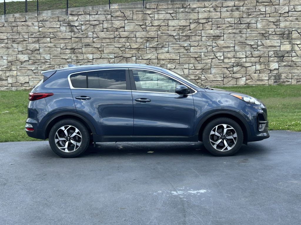 2021 Kia Sportage Image 3