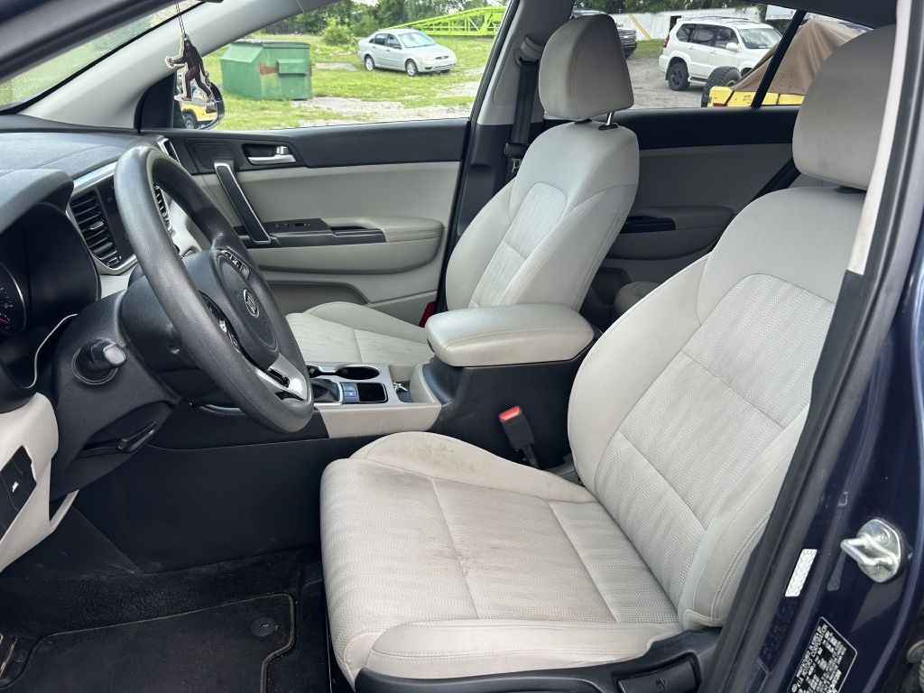 2021 Kia Sportage Image 8