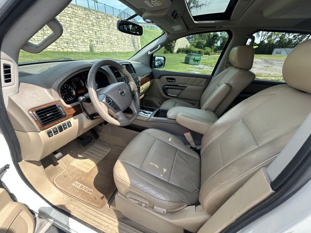 2015 Nissan Armada Image 9