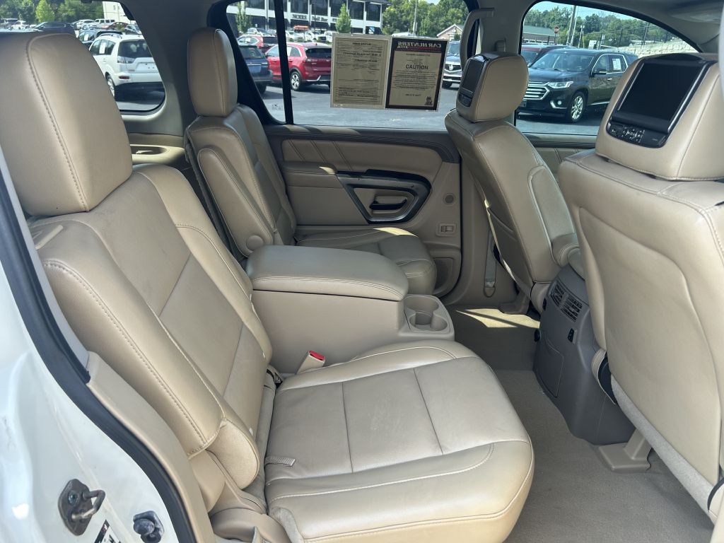 2015 Nissan Armada Image 15