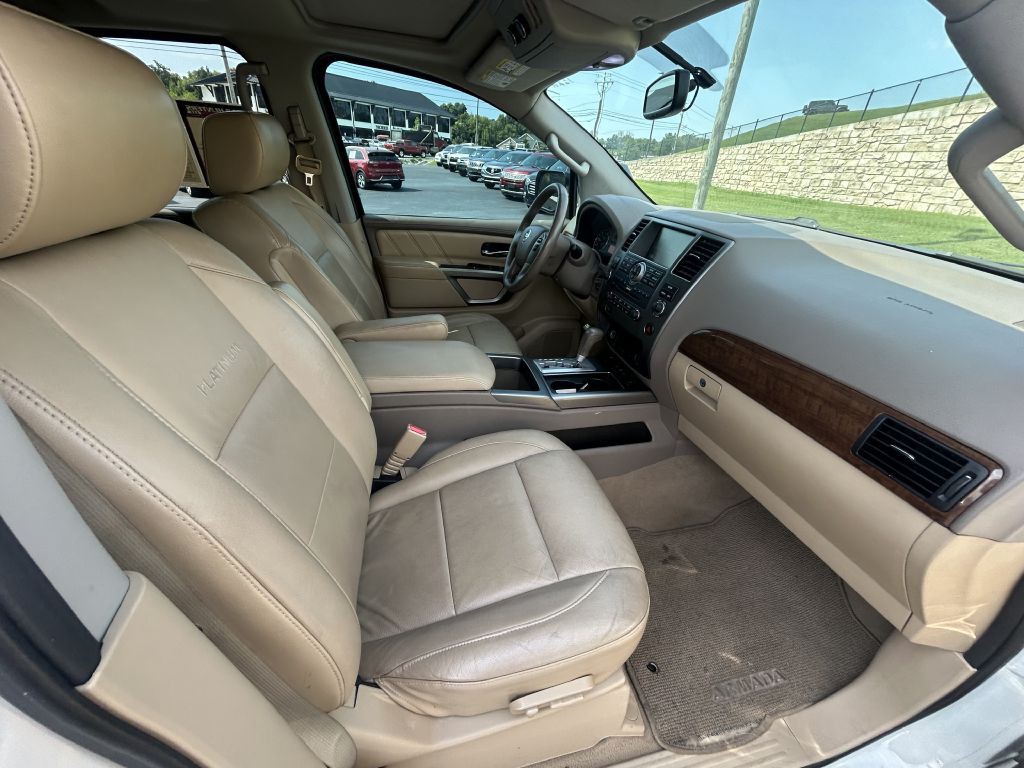 2015 Nissan Armada Image 22