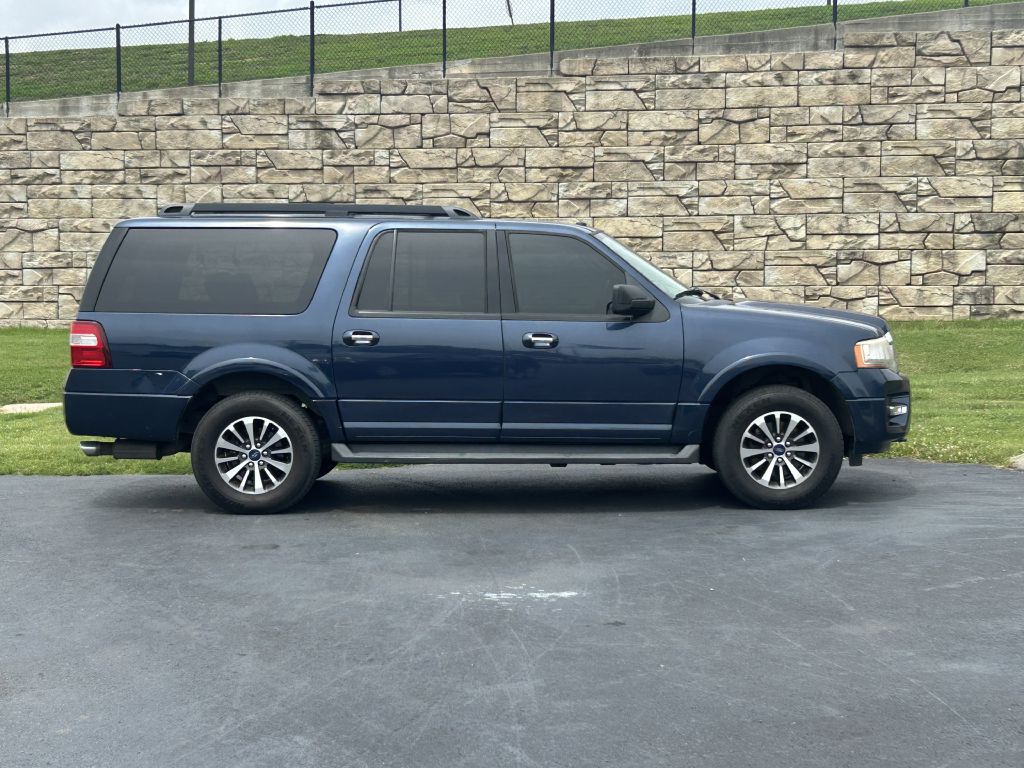 2016 Ford Expedition Image 3