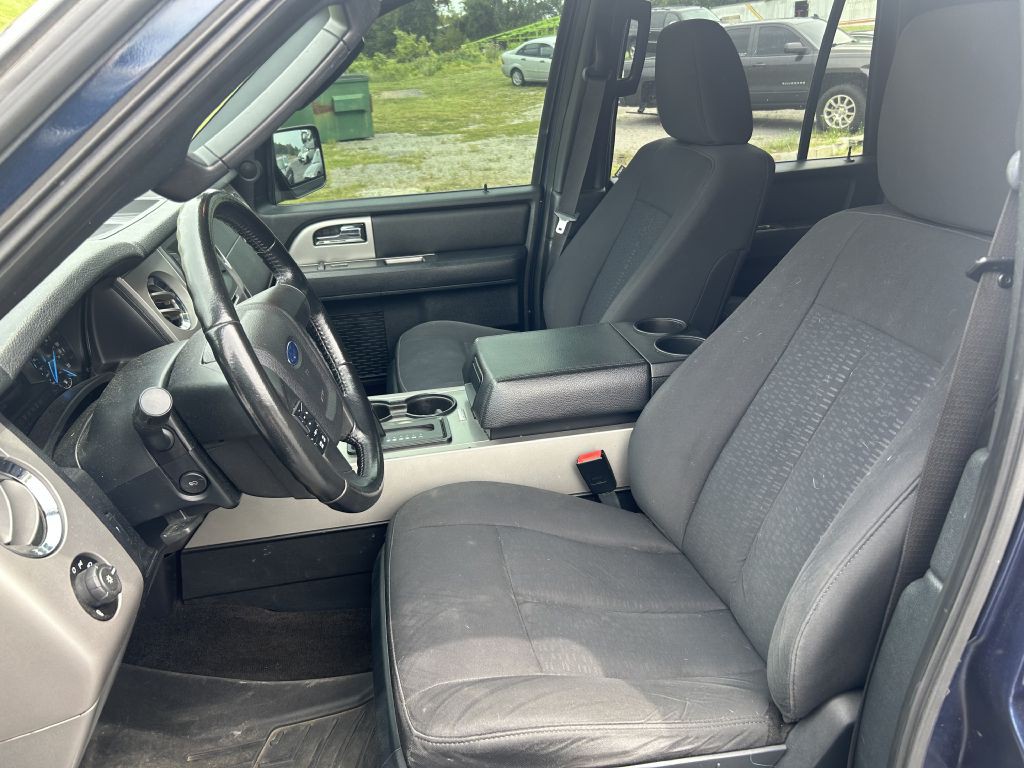 2016 Ford Expedition Image 8