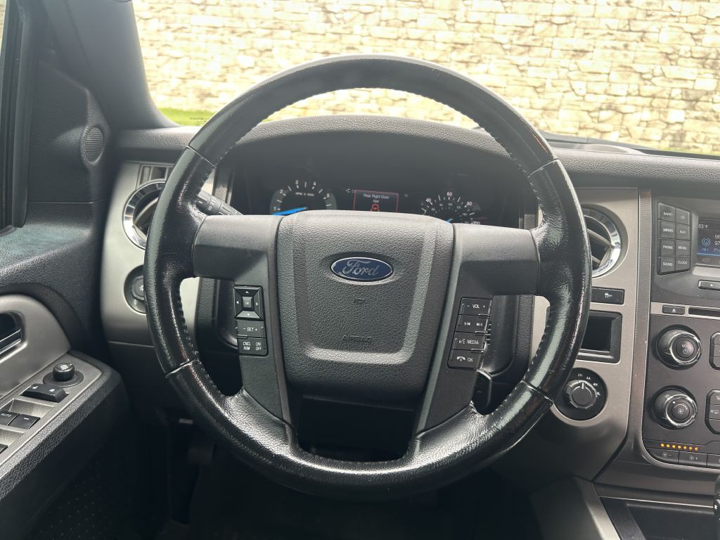 2016 Ford Expedition Image 18