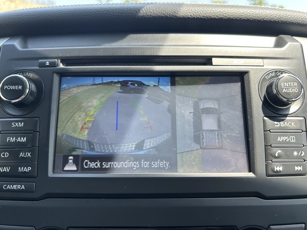 2017 Nissan Titan Image 20