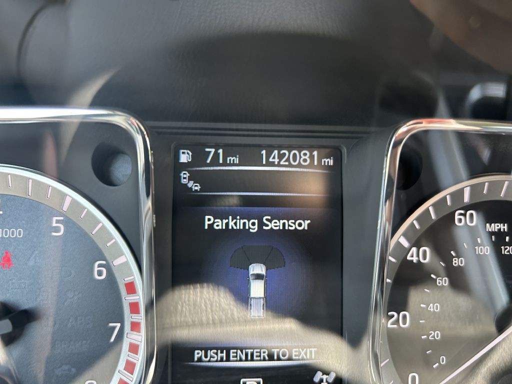 2017 Nissan Titan Image 21