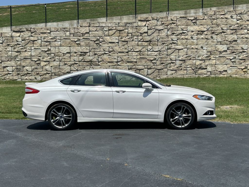 2016 Ford Fusion Image 3