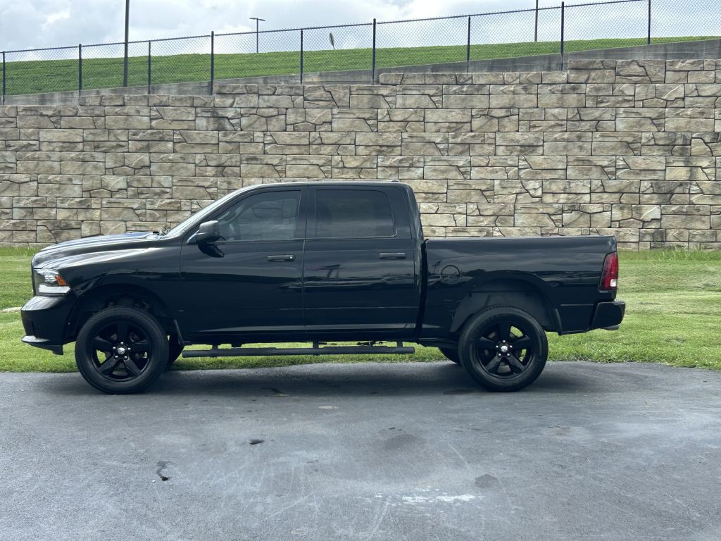 2014 RAM 1500 Image 2