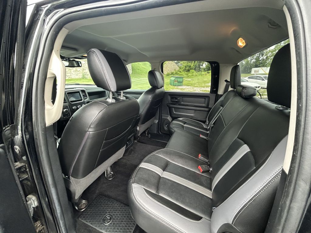 2014 RAM 1500 Image 10