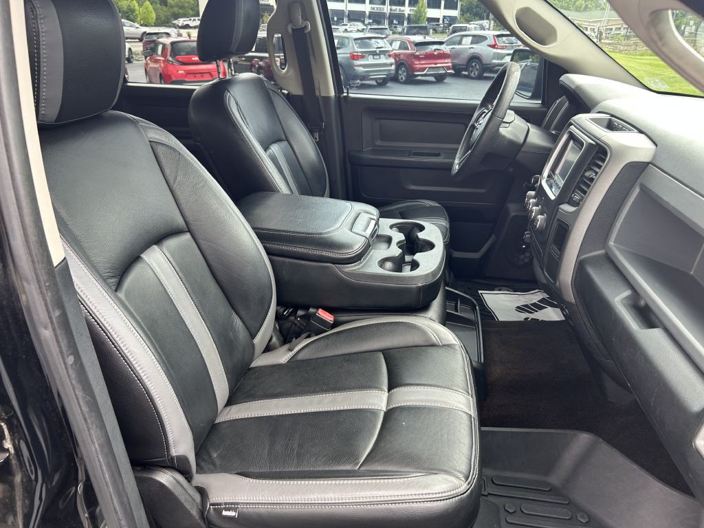 2014 RAM 1500 Image 17