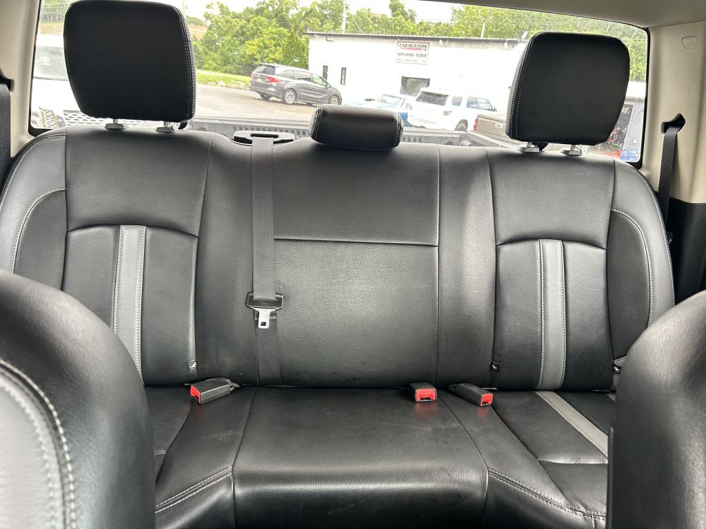 2014 RAM 1500 Image 19