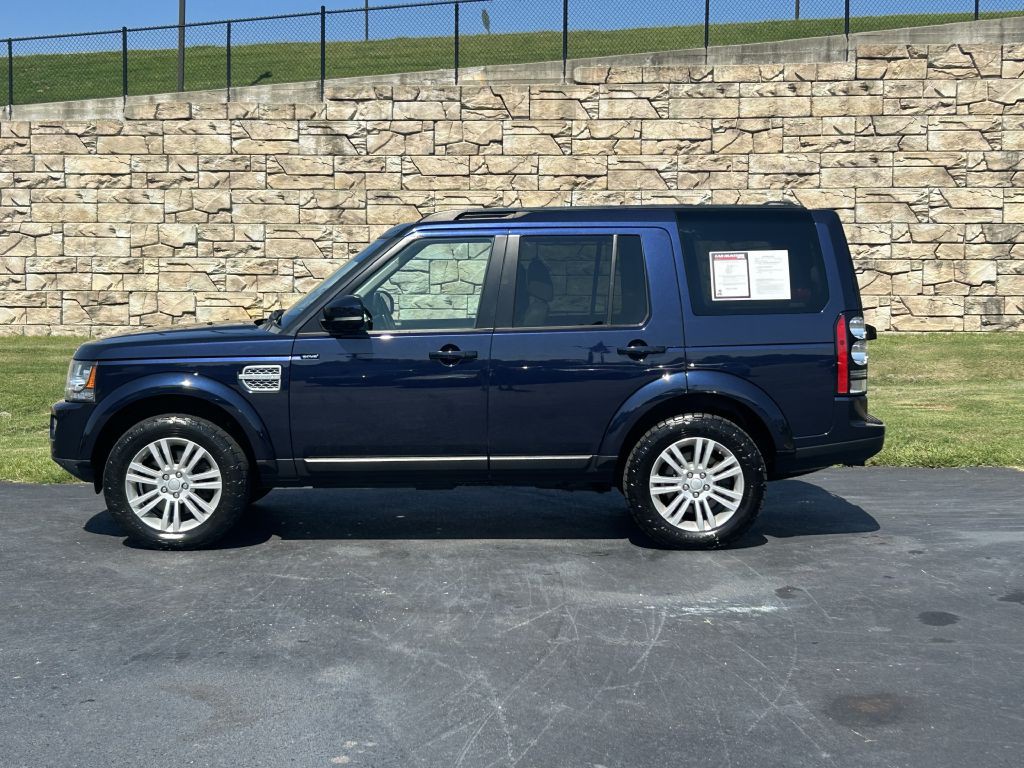 2016 Land Rover LR4 Image 2