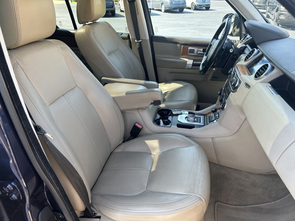 2016 Land Rover LR4 Image 20