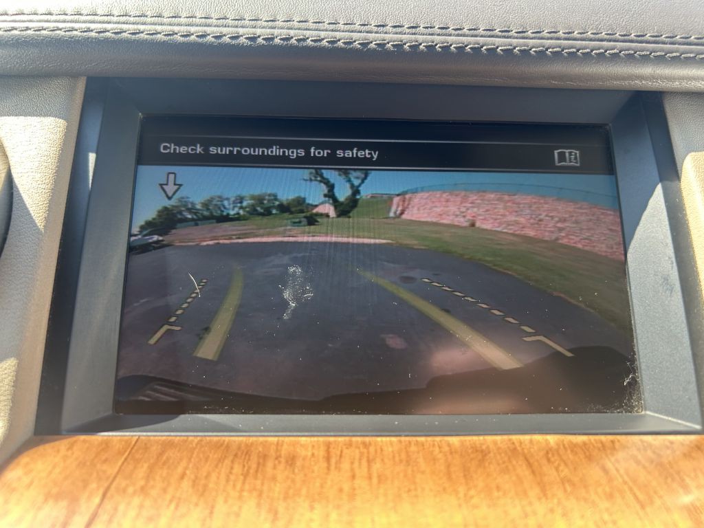 2016 Land Rover LR4 Image 24