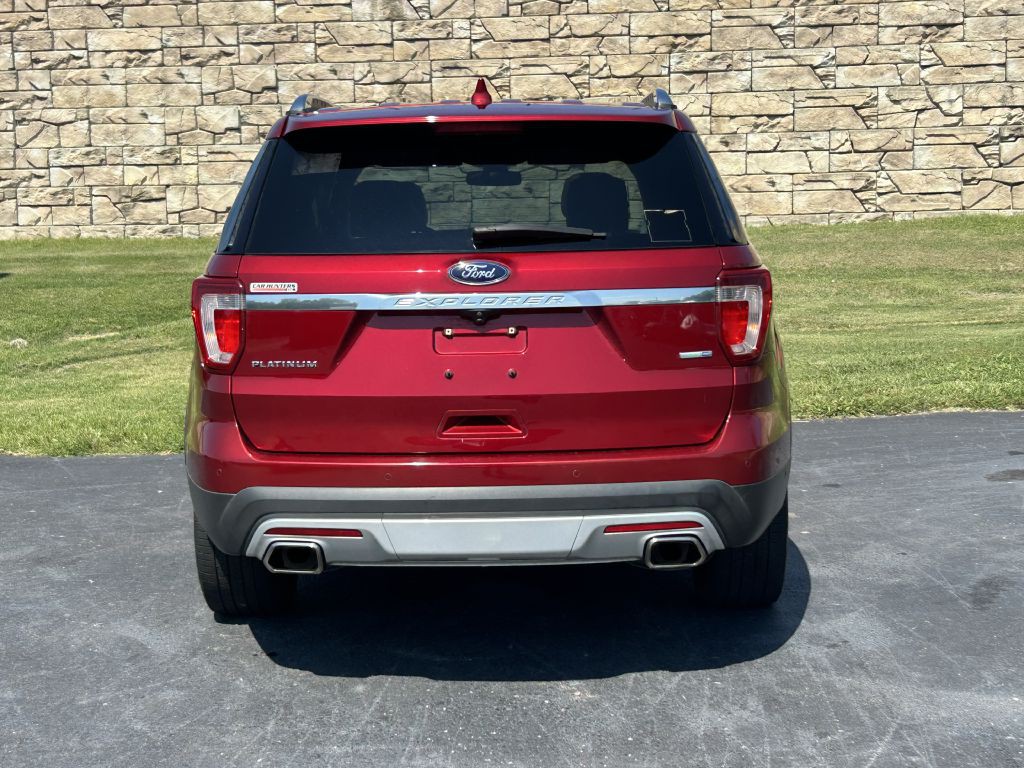 2017 Ford Explorer Image 5