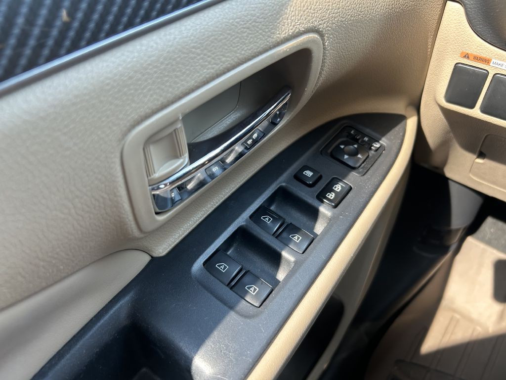 2019 Mitsubishi Outlander Image 7