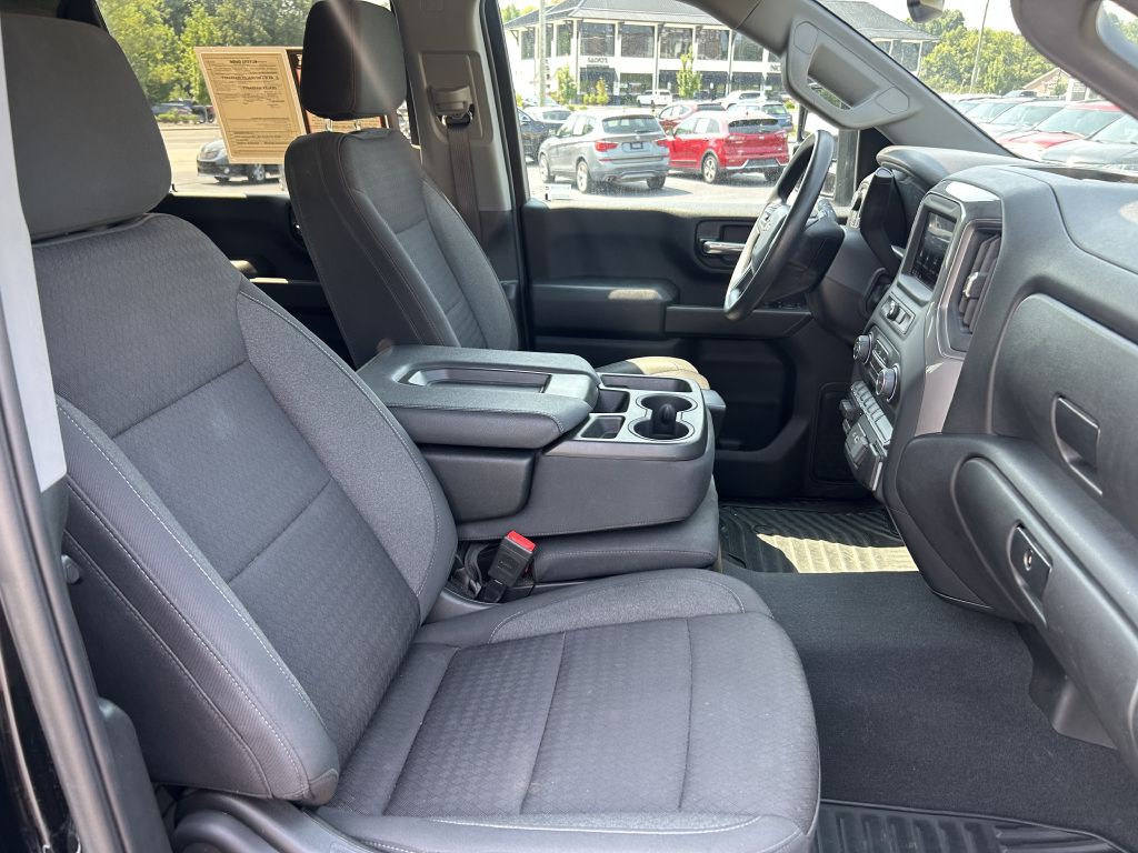 2024 Chevrolet Silverado 1500 Image 17
