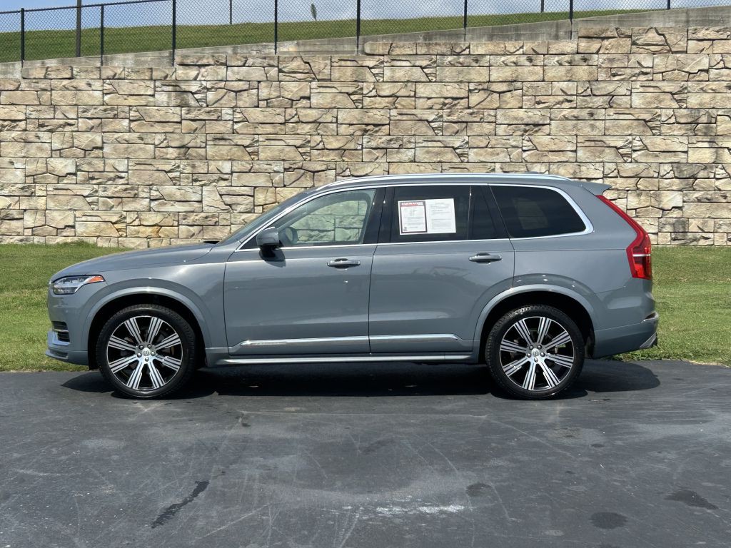 2020 Volvo XC90 Image 2