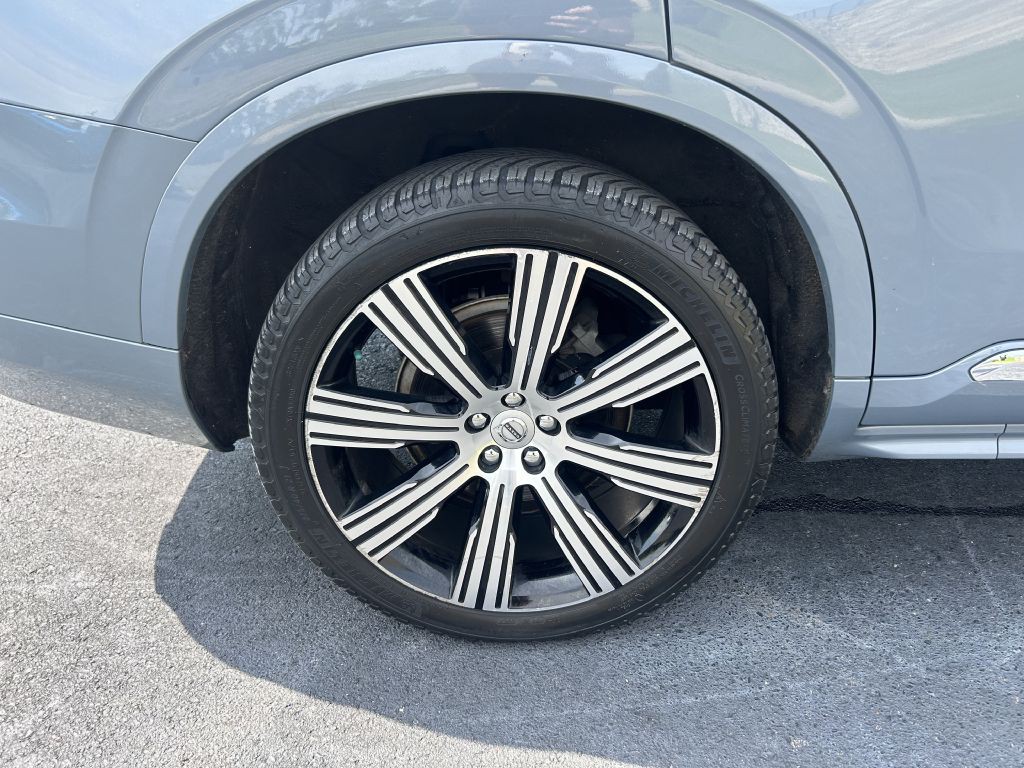 2020 Volvo XC90 Image 6