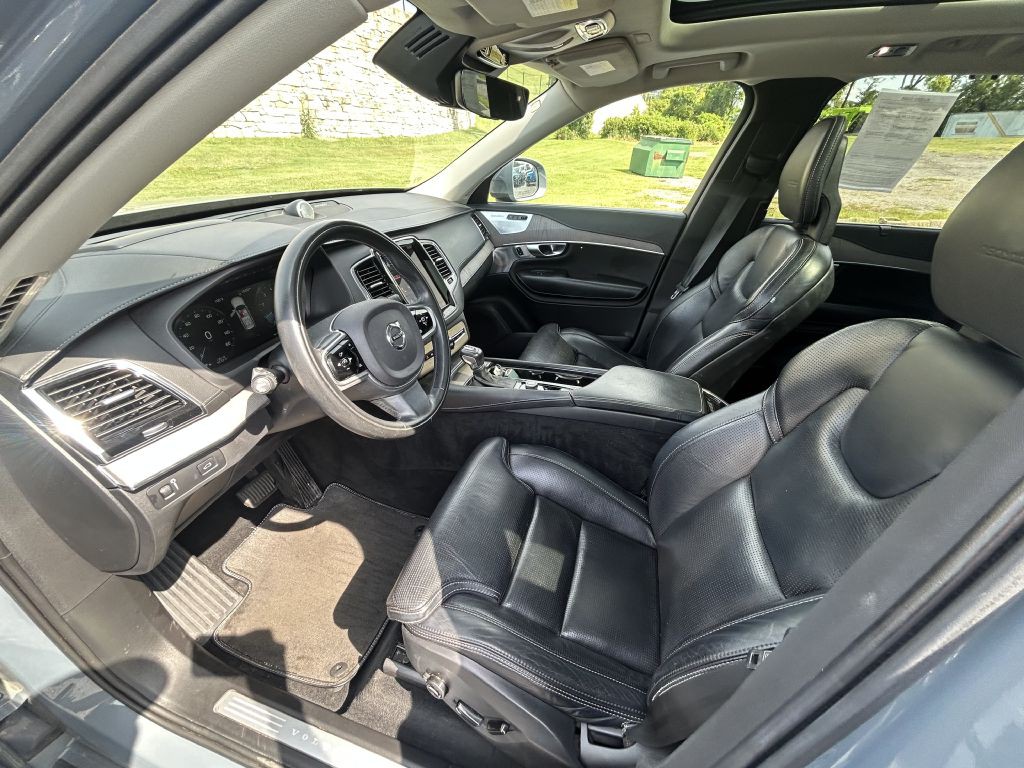 2020 Volvo XC90 Image 9