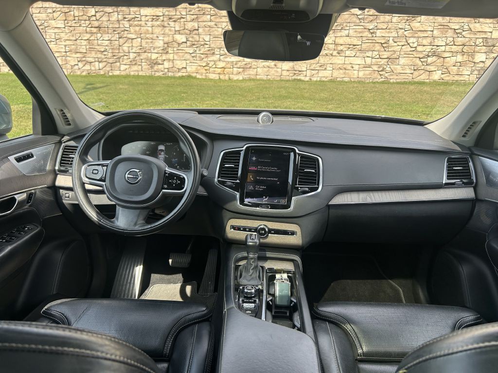2020 Volvo XC90 Image 18