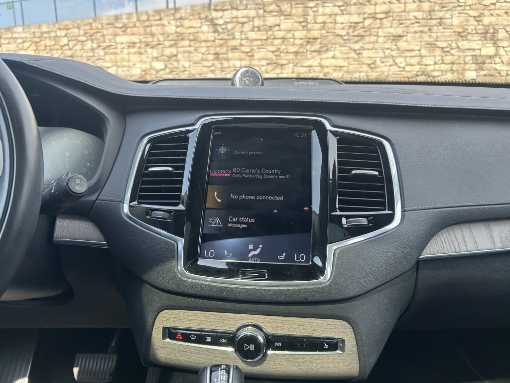 2020 Volvo XC90 Image 19