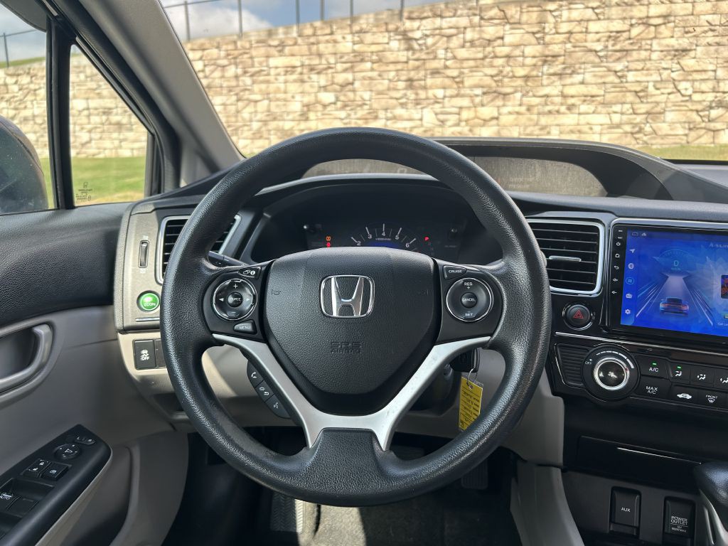 2015 Honda Civic Image 16