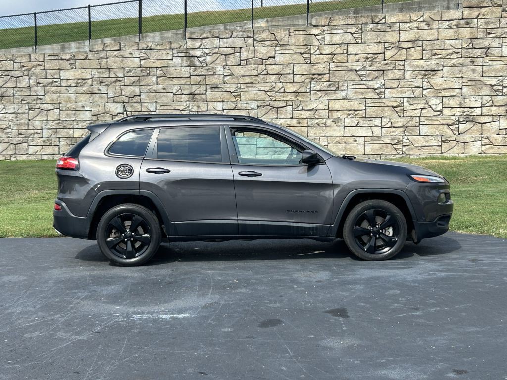 2018 Jeep Cherokee Image 3