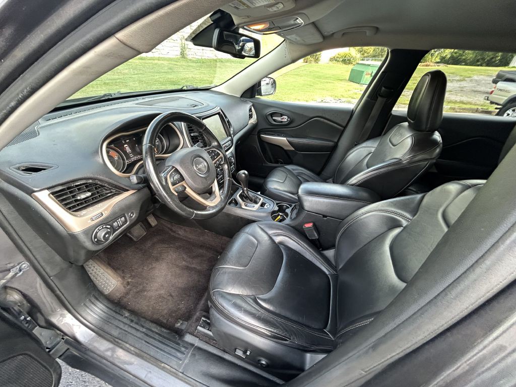 2018 Jeep Cherokee Image 8