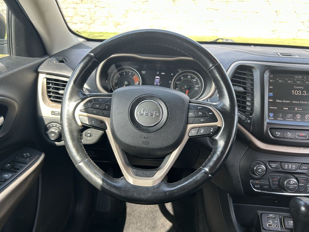 2018 Jeep Cherokee Image 15