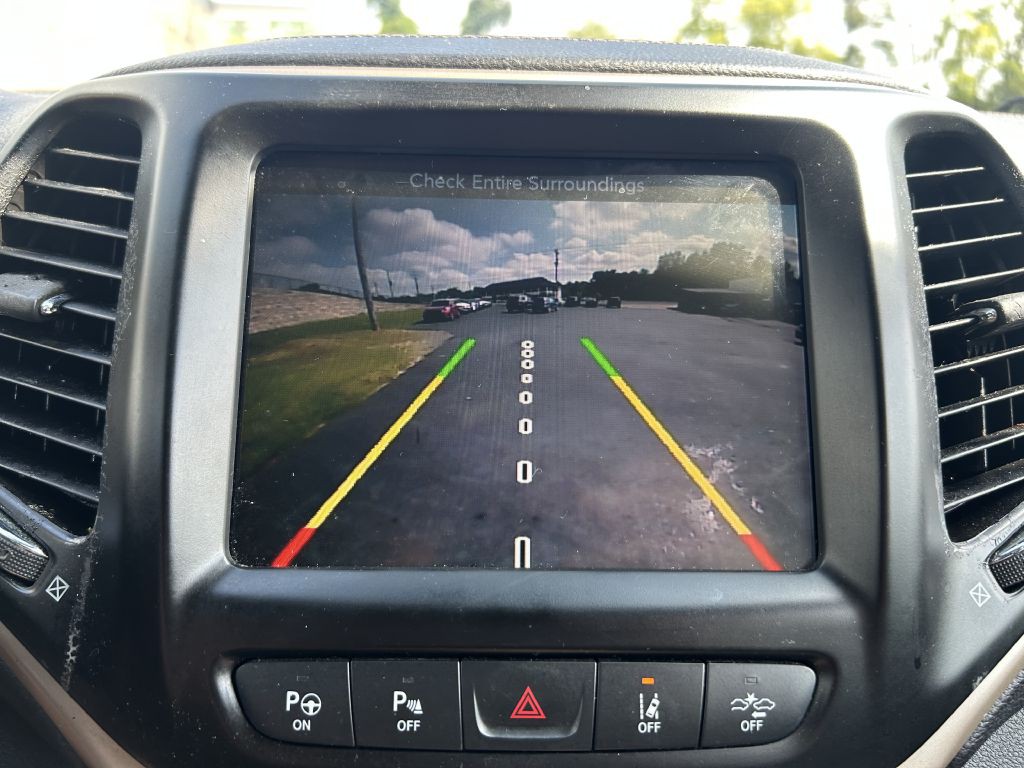 2018 Jeep Cherokee Image 20