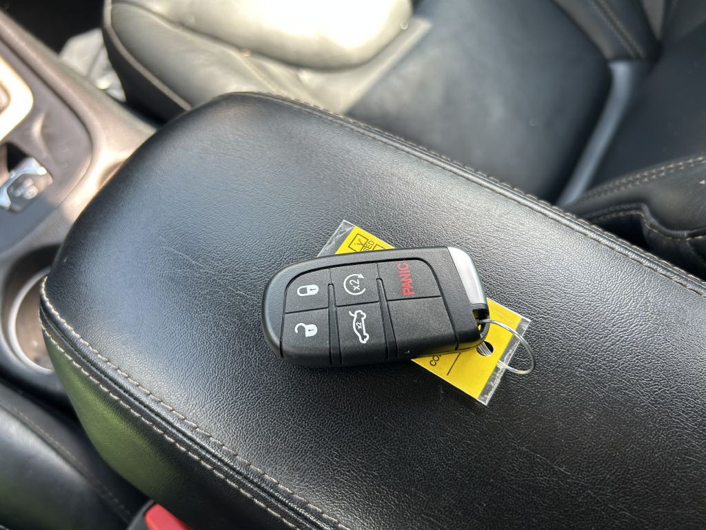 2018 Jeep Cherokee Image 22