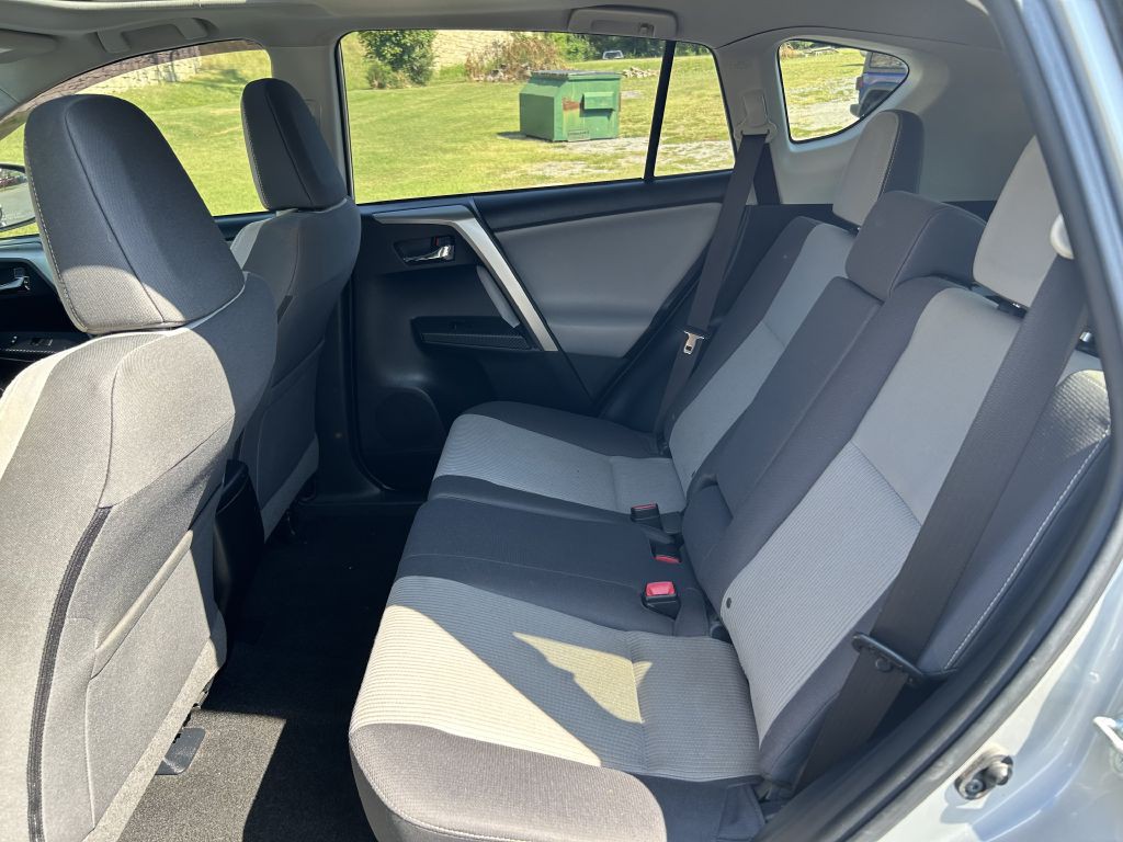2014 Toyota Rav4 Image 11