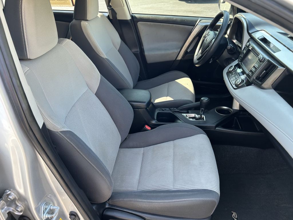 2014 Toyota Rav4 Image 18