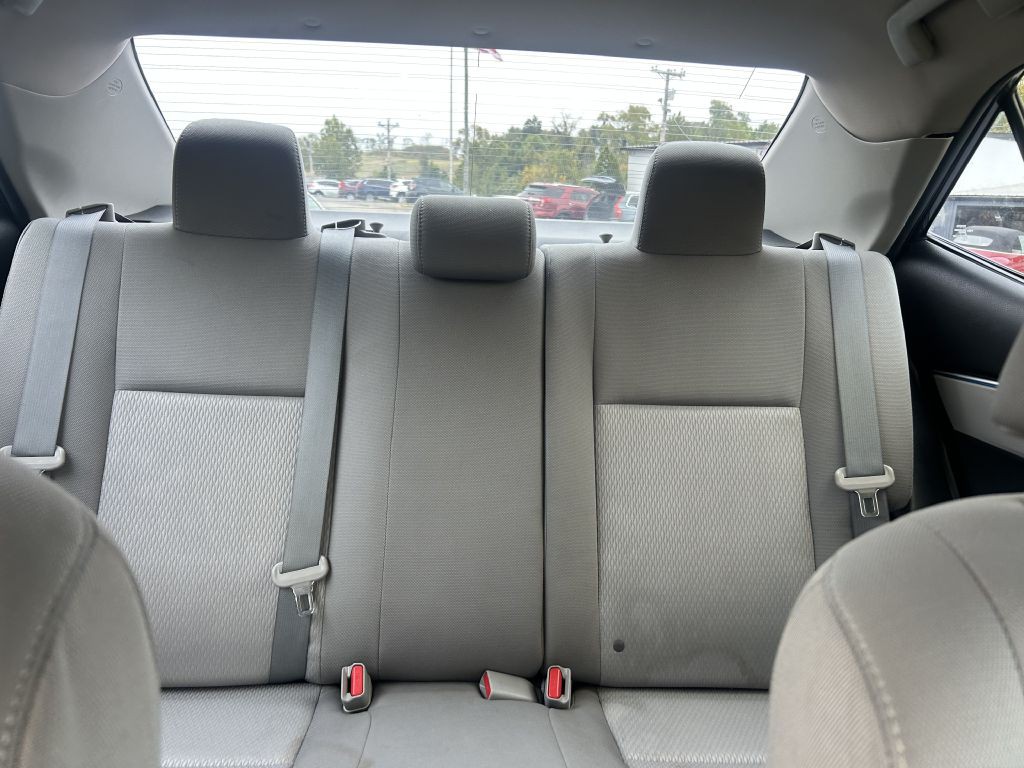 2014 Toyota Corolla Image 19
