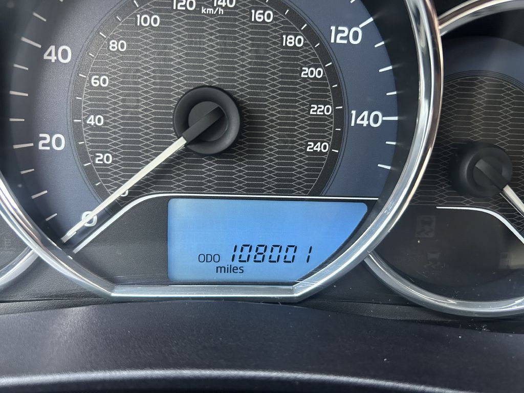 2014 Toyota Corolla Image 21