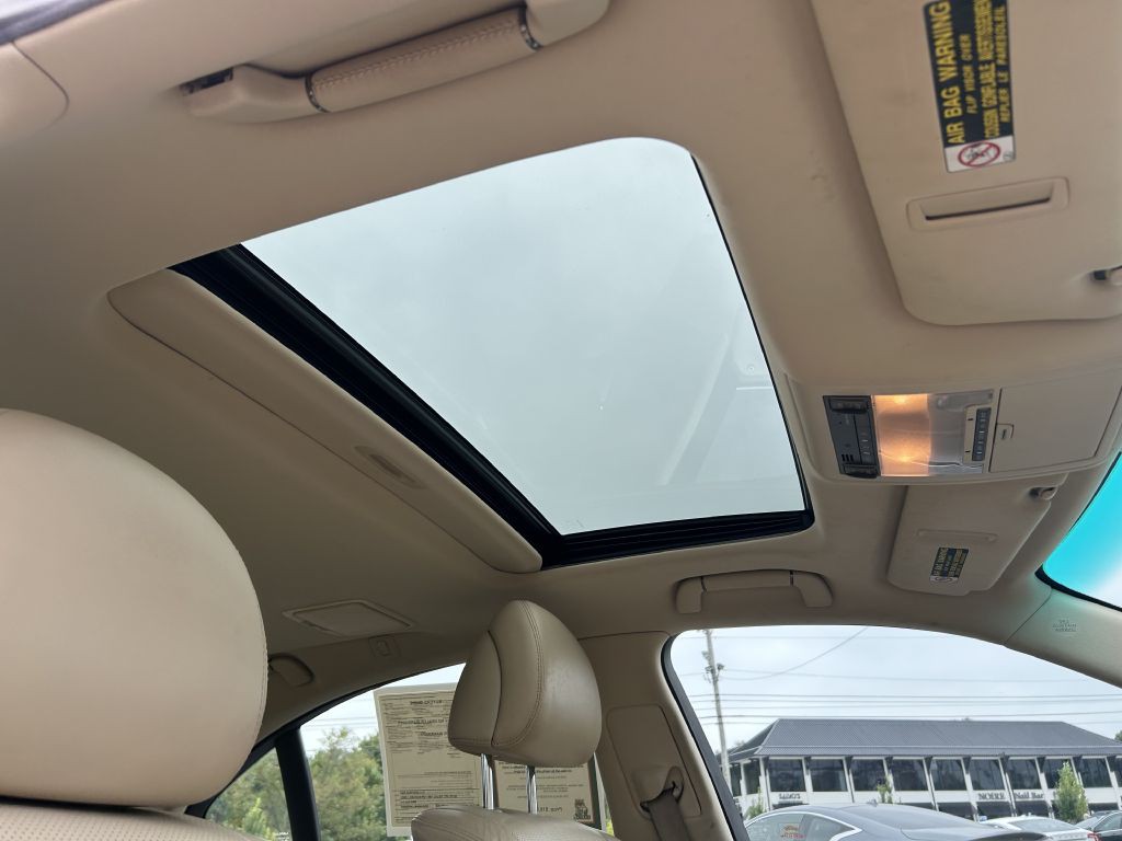 2010 Lexus LS 460 Image 19