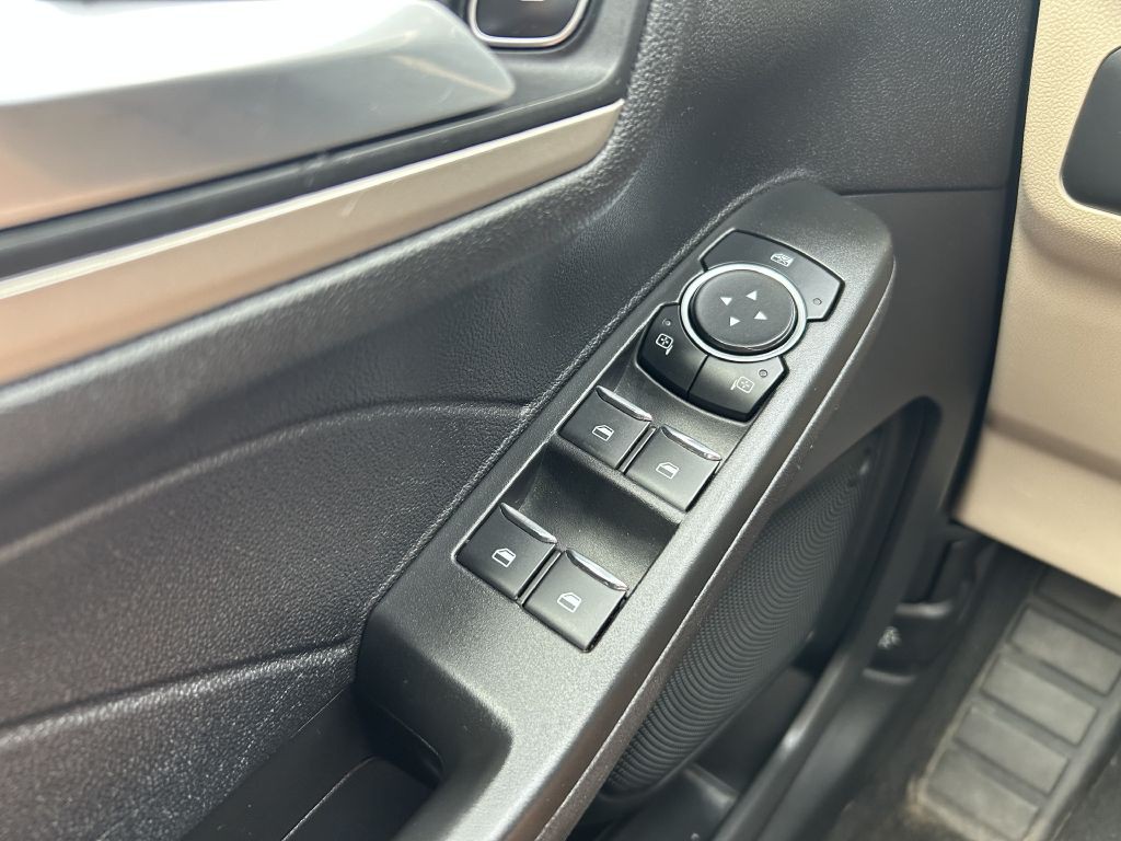 2021 Ford Escape Image 7