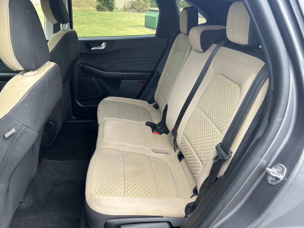2021 Ford Escape Image 11