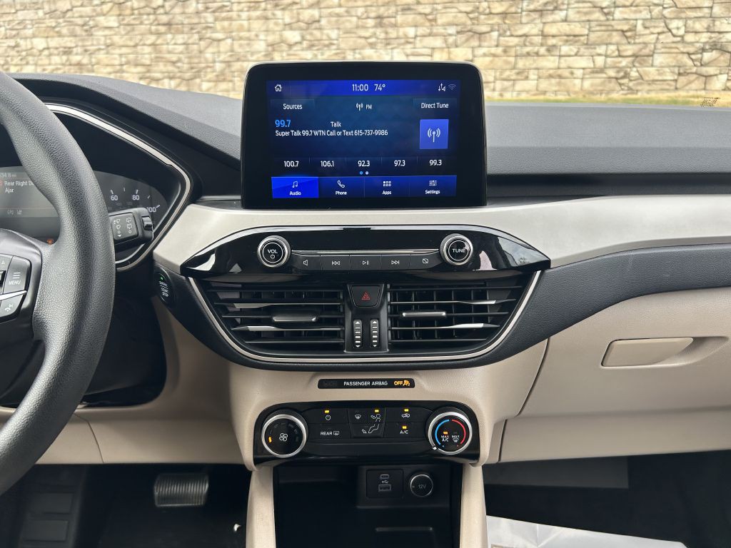 2021 Ford Escape Image 15