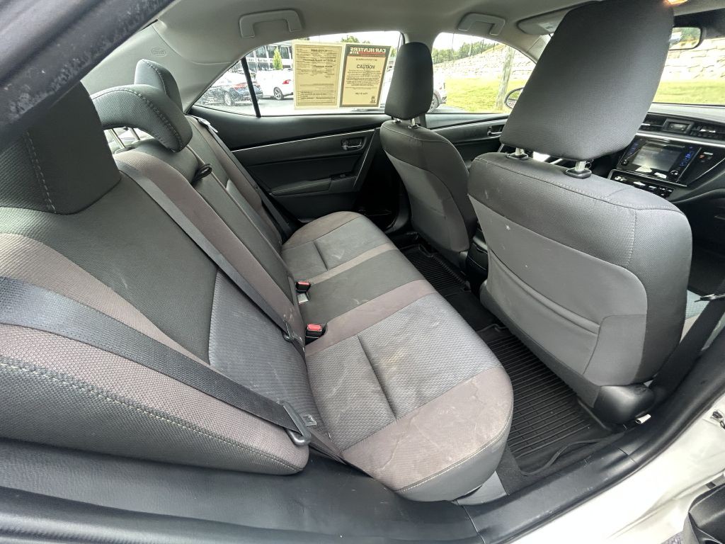 2017 Toyota Corolla Image 13