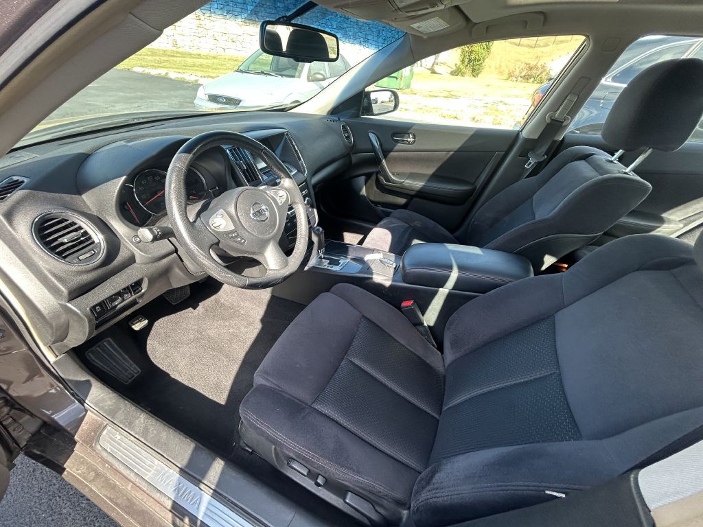 2014 Nissan Maxima Image 9