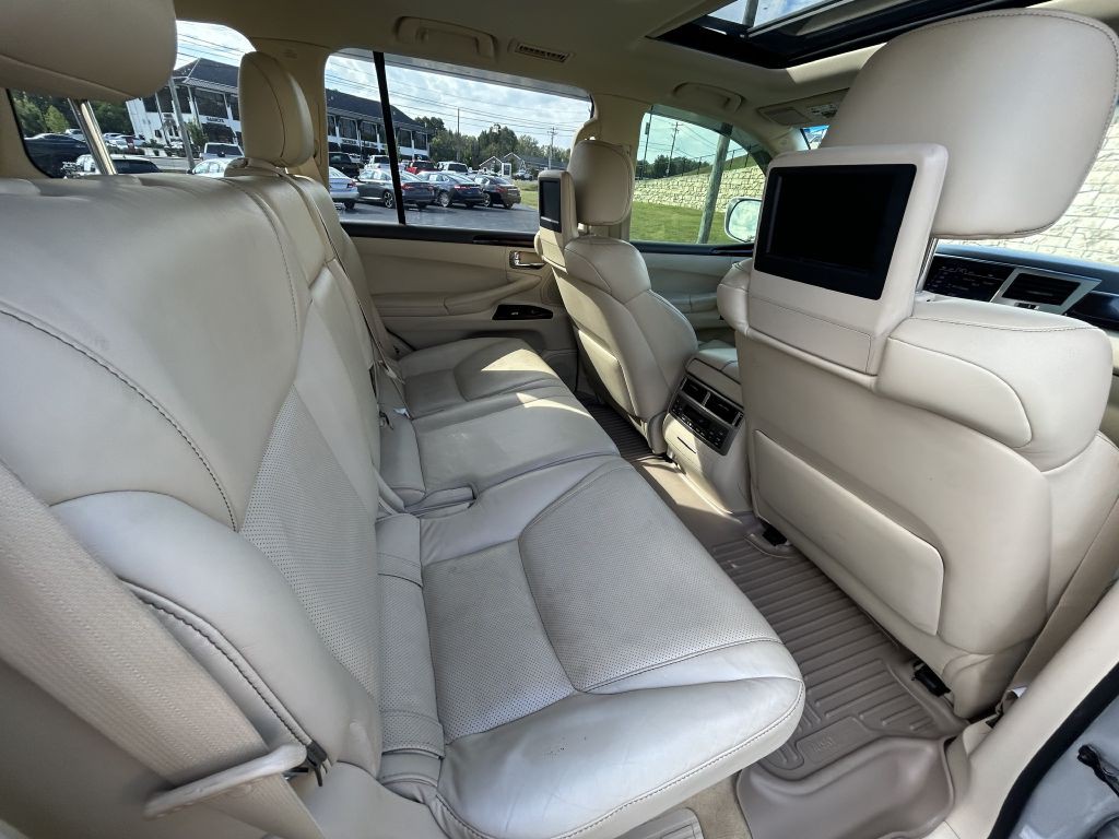 2013 Lexus LX Image 14