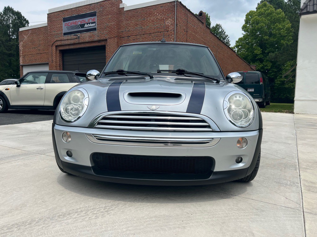 2007 MINI Cooper Image 9